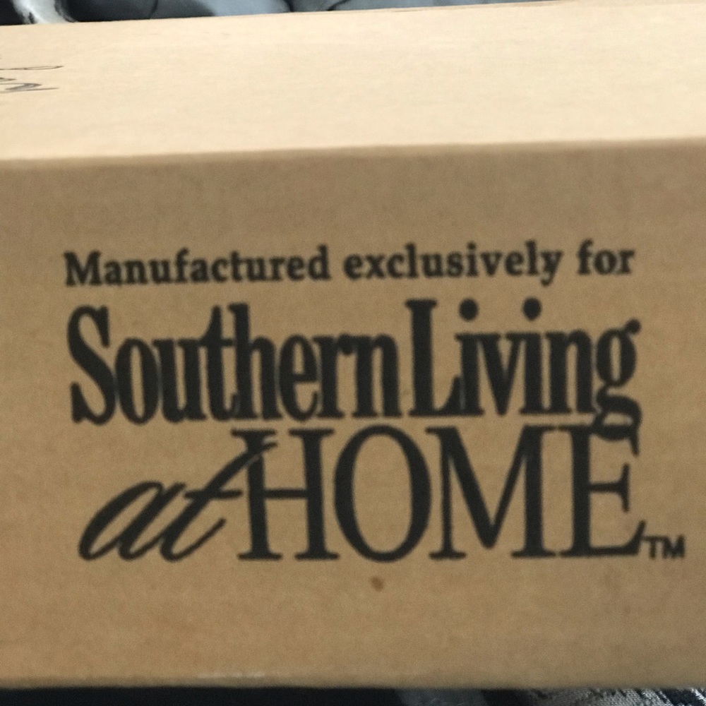 Southern Living Pie Dish